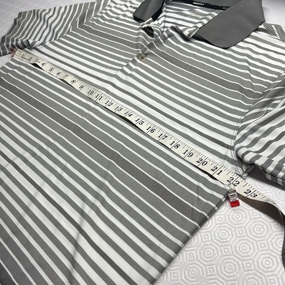 Nike Golf Tour Performance Short Sleeve Polo Shirt Size Large Striped Grey - Picture 8 of 9